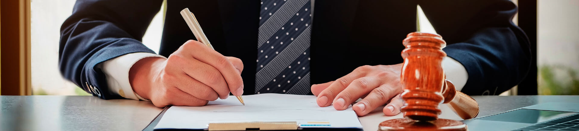Protect Your Business Interests with Appropriate Contracts Alpharetta, GA